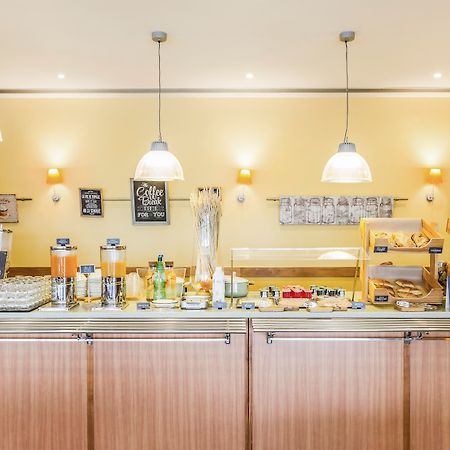 Hotel Ibis Porto Sao Joao Kültér fotó
