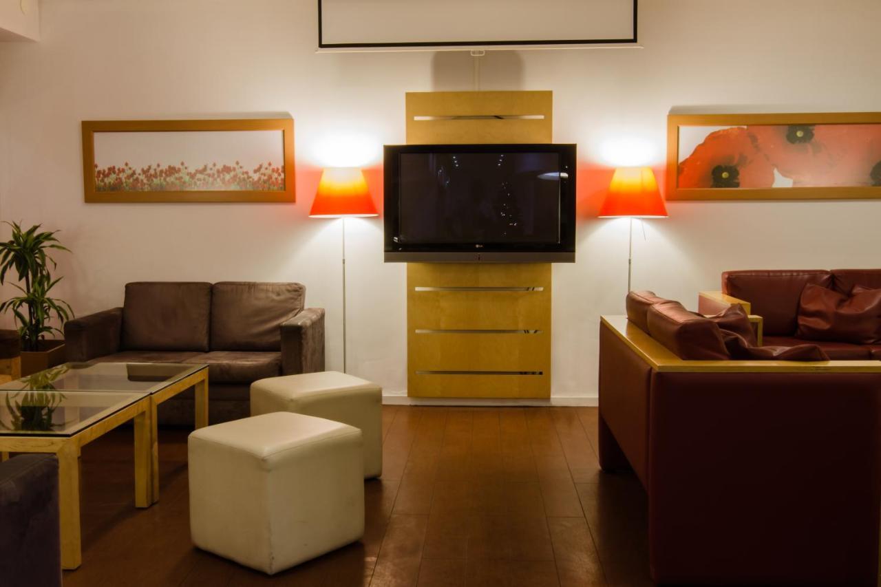 Hotel Ibis Porto Sao Joao Kültér fotó