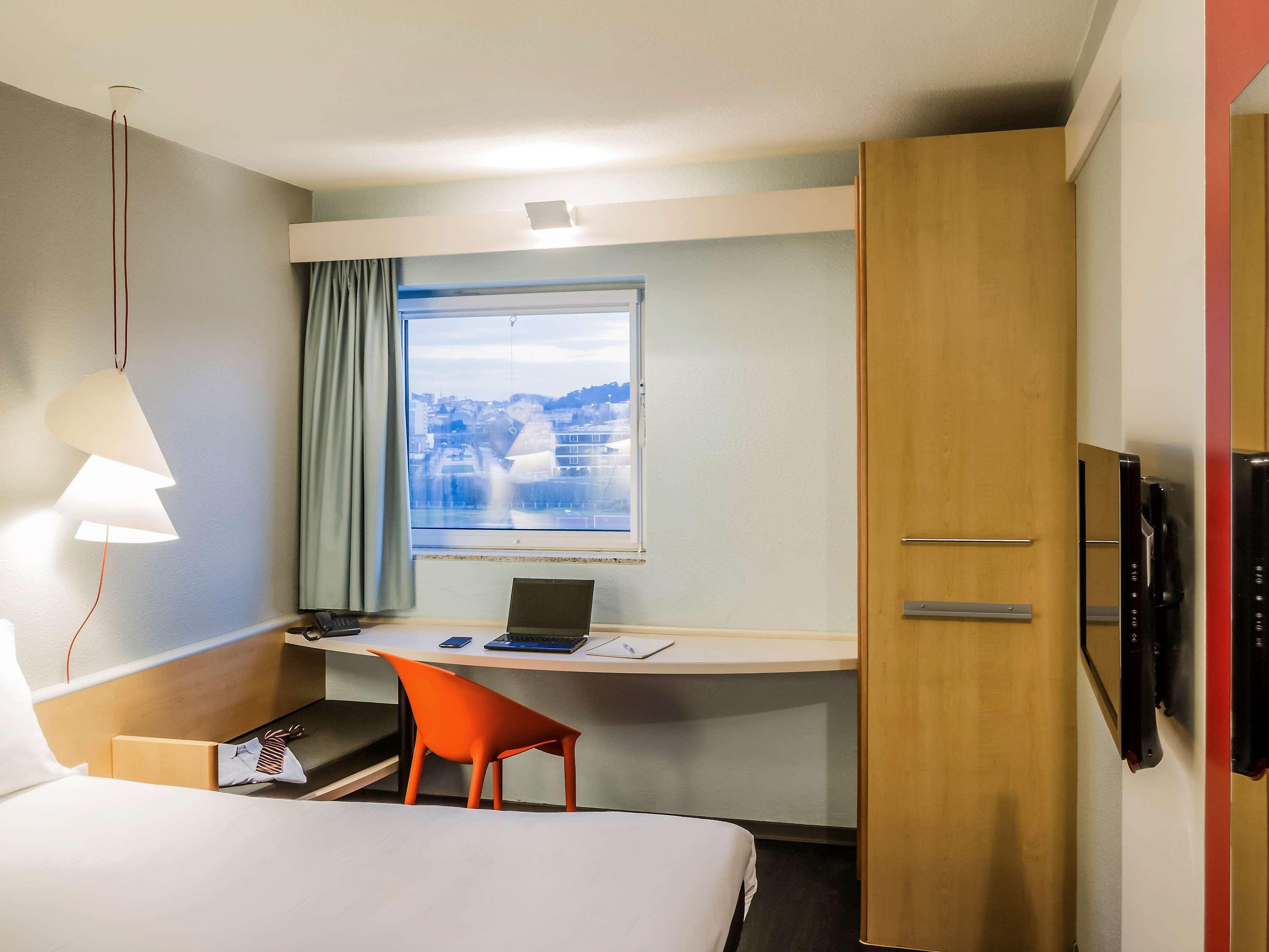 Hotel Ibis Porto Sao Joao Kültér fotó