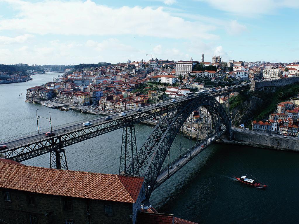 Hotel Ibis Porto Sao Joao Kültér fotó