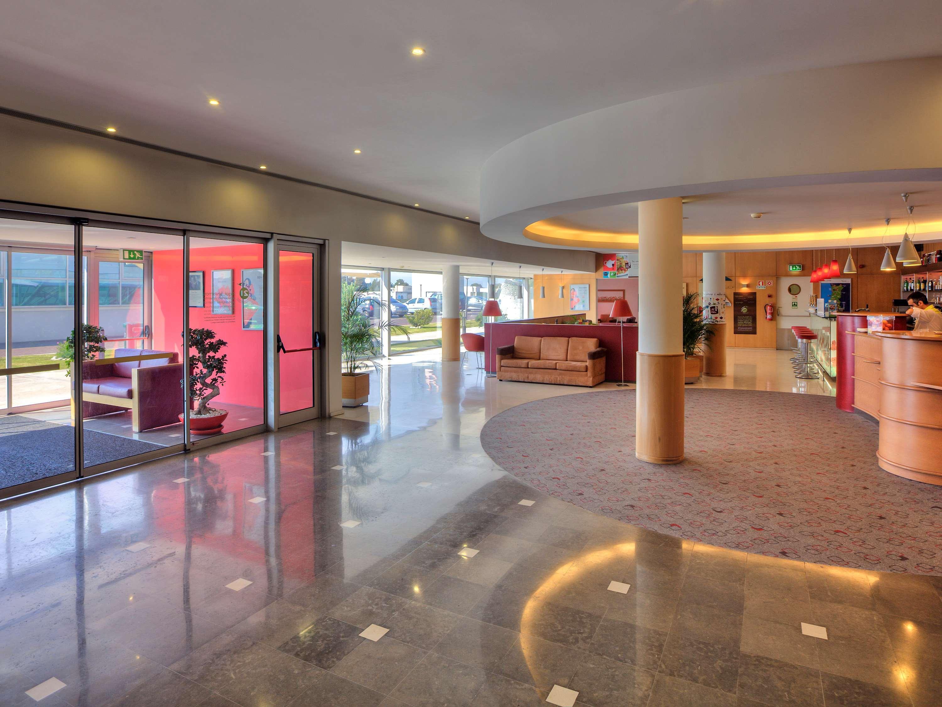 Hotel Ibis Porto Sao Joao Kültér fotó