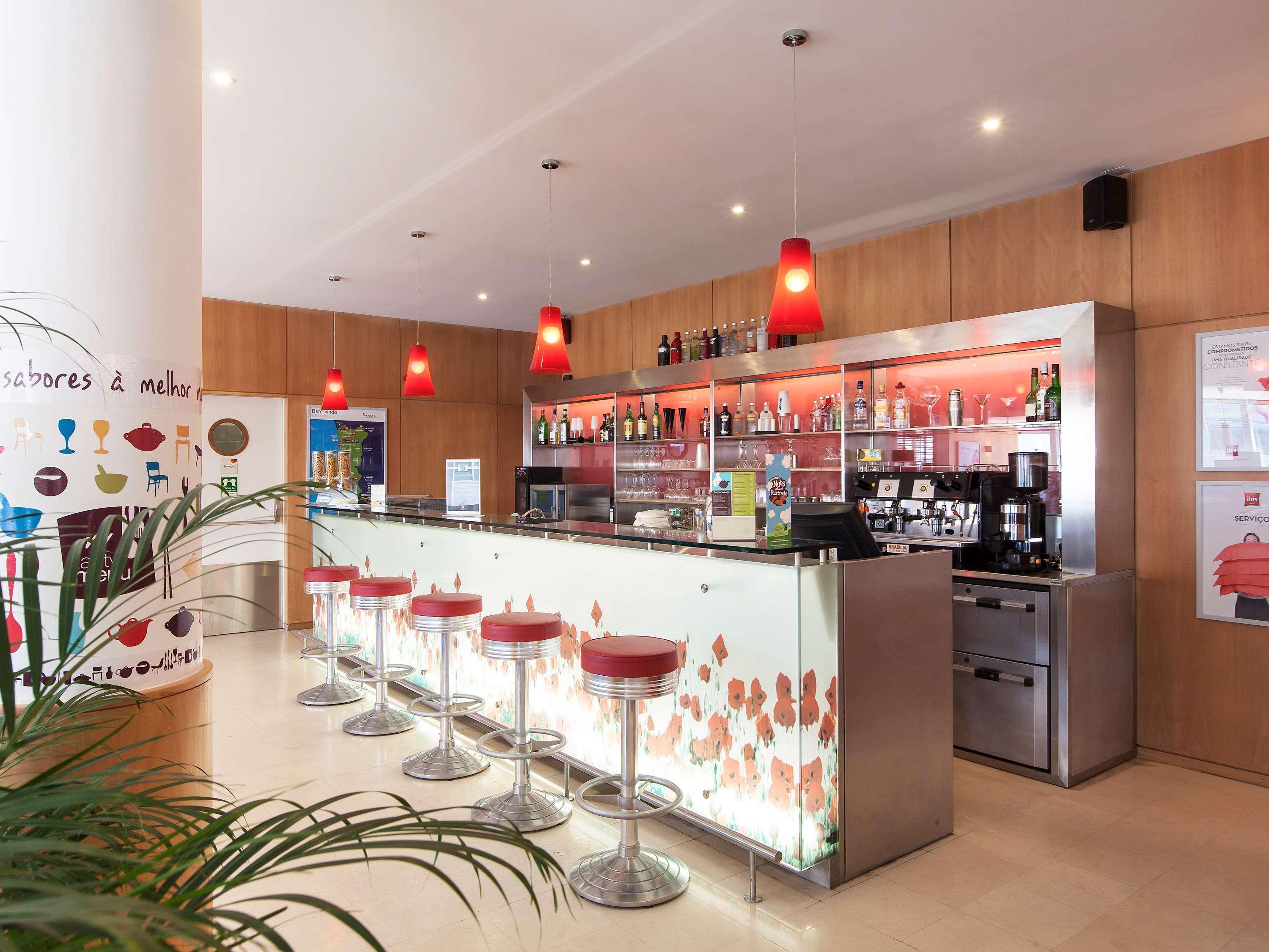 Hotel Ibis Porto Sao Joao Kültér fotó