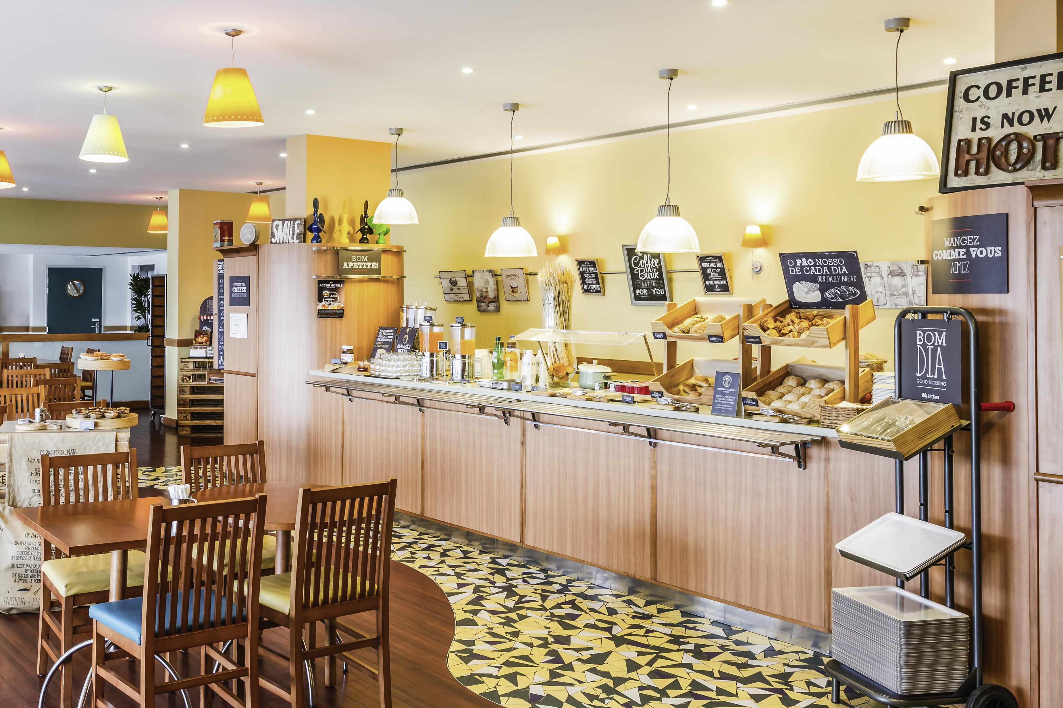 Hotel Ibis Porto Sao Joao Kültér fotó