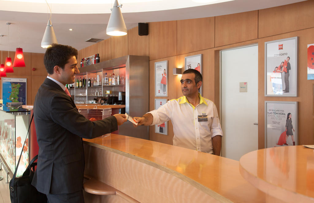Hotel Ibis Porto Sao Joao Kültér fotó