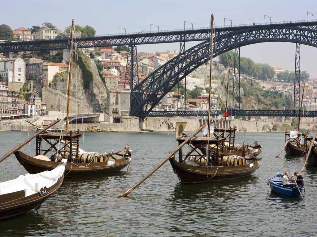 Hotel Ibis Porto Sao Joao Kültér fotó