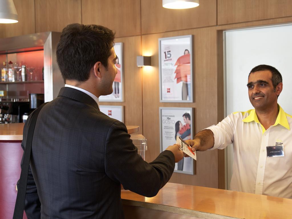 Hotel Ibis Porto Sao Joao Kültér fotó